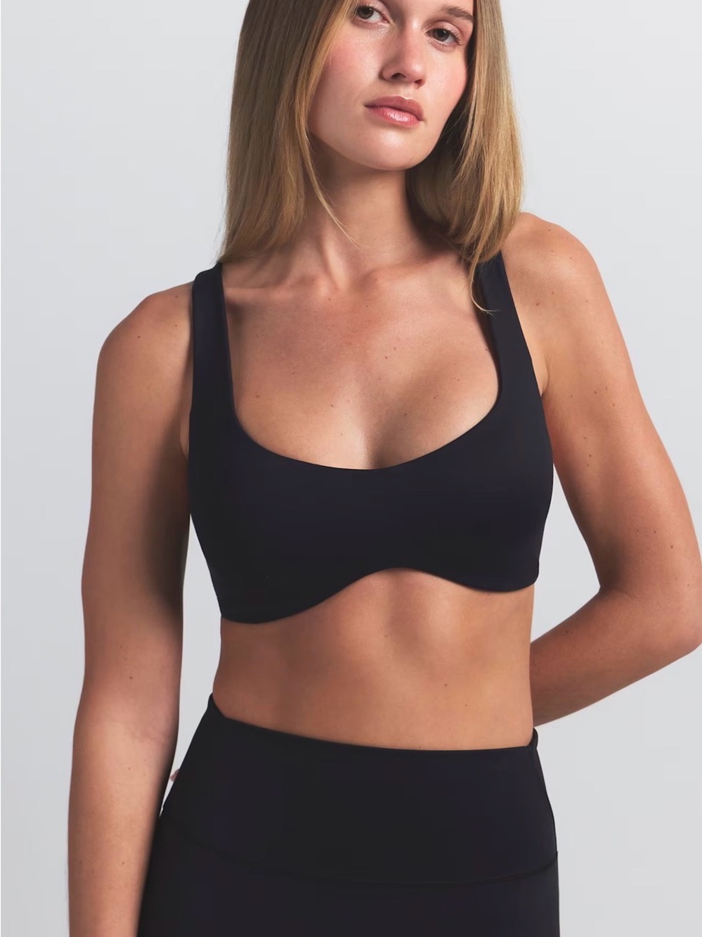 NIKE SKIMS Scoop Neck Bra Black NTW